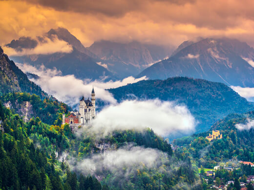 Von Fussen Uber Schloss Neuschwanstein Wandern Im Suden Bayerns